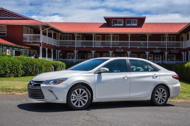 Datos técnicos Toyota Camry 2017