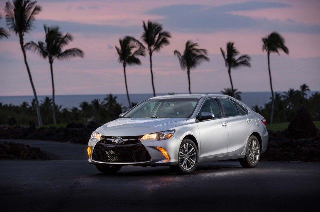 2017 Toyota Camry Características